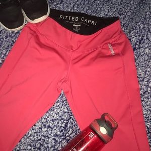 Women’s workout Reebok crop leggings